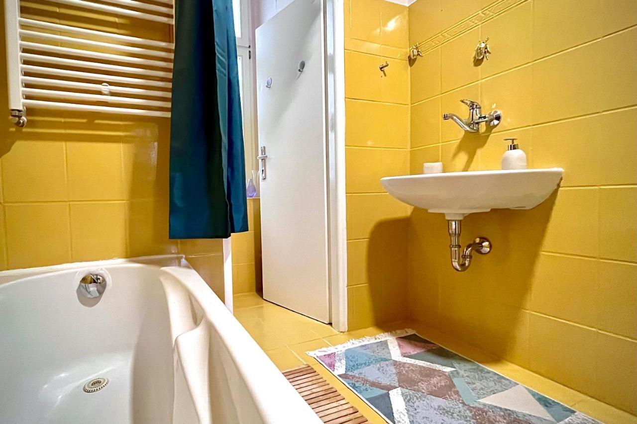 Sunny City - Apartment In Spa Zone With Private Garage 卡罗维发利 外观 照片